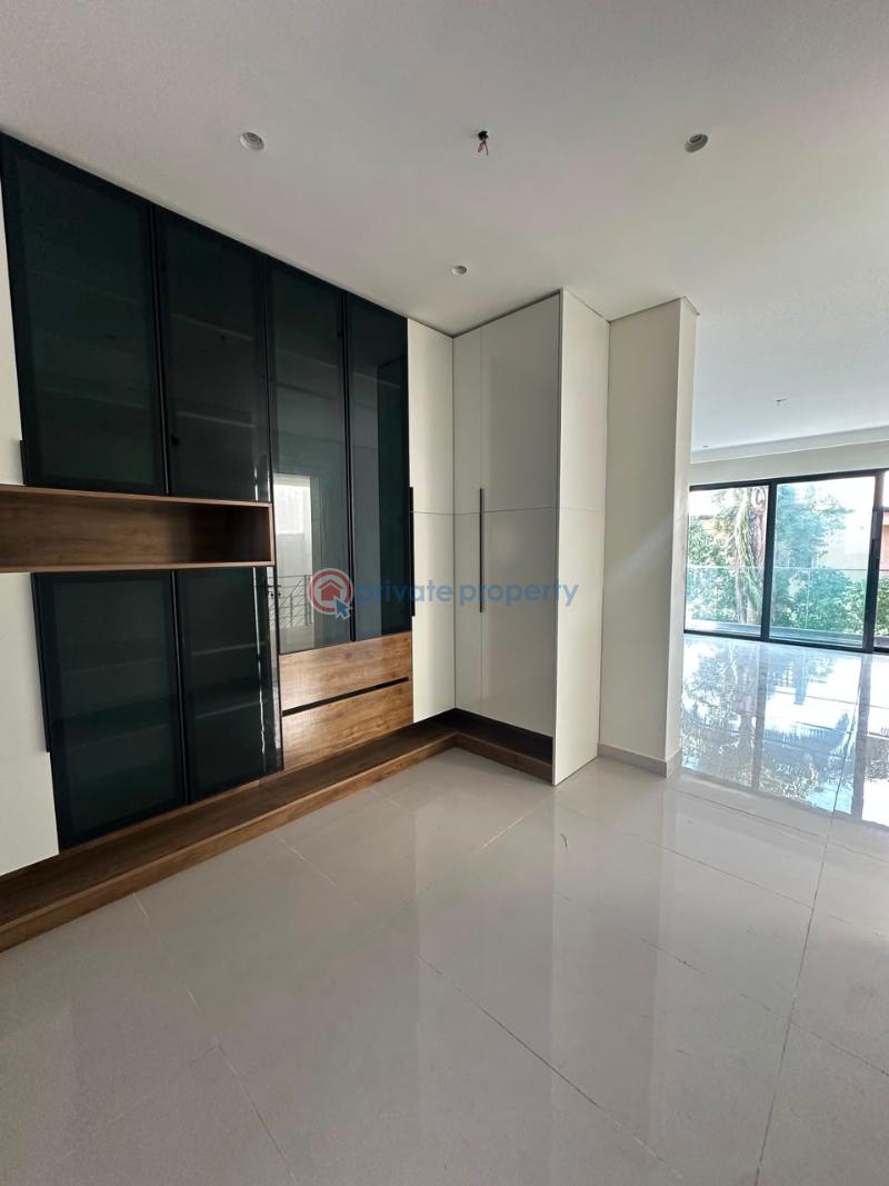 5 bedroom Semi detached Duplex For Sale Parkview Estate Ikoyi Lagos - 37