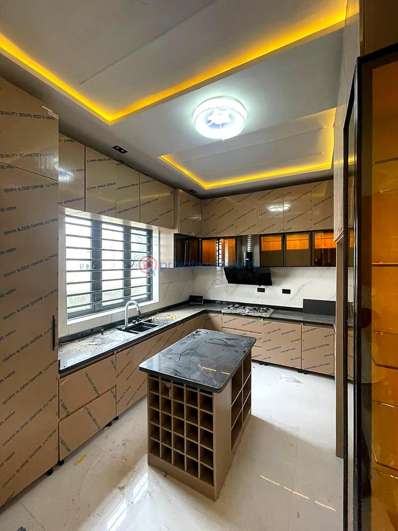 5 bedroom Semi detached Duplex For Sale Lekki Lagos - 3