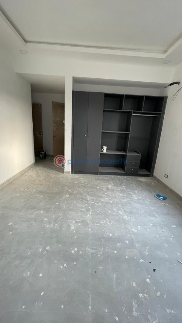 5 bedroom Semi detached Duplex For Sale Ikate Elegushi Lekki Lagos - 12