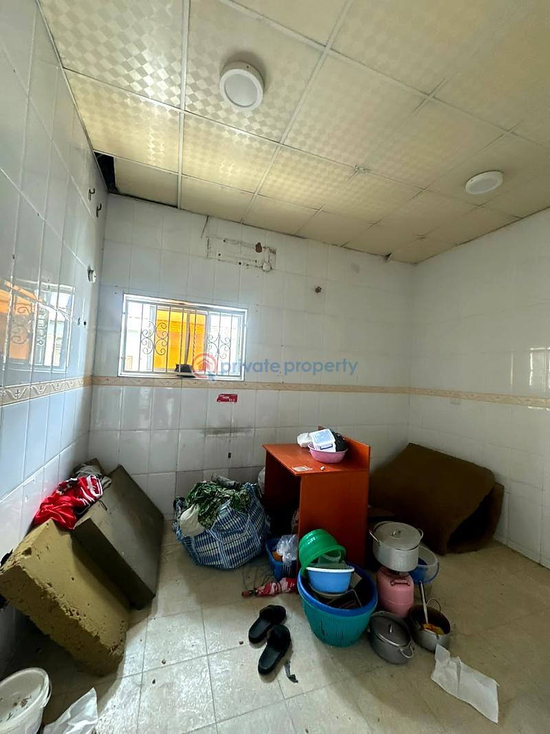 5 bedroom Semi detached Duplex For Rent Lekki Phase 1 Lagos - 5