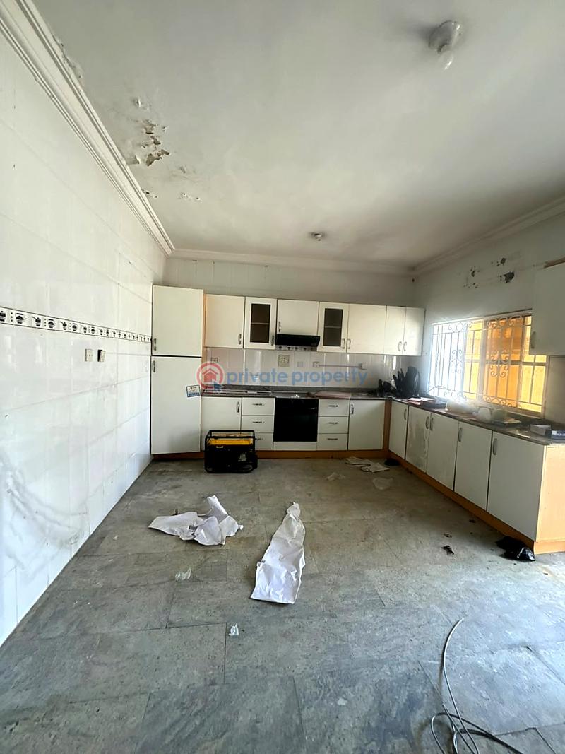 5 bedroom Semi detached Duplex For Rent Lekki Phase 1 Lagos - 15