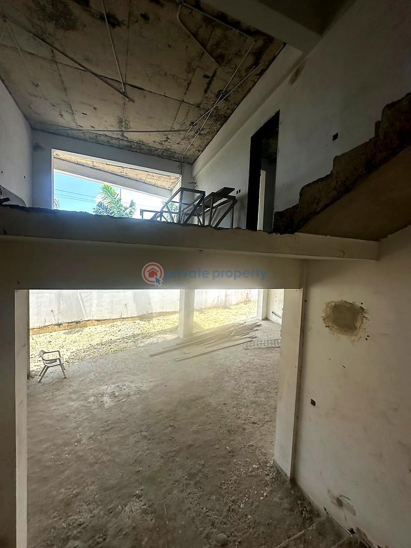 5 bedroom Semi detached Duplex For Sale Lekki Phase 1 Lagos - 3