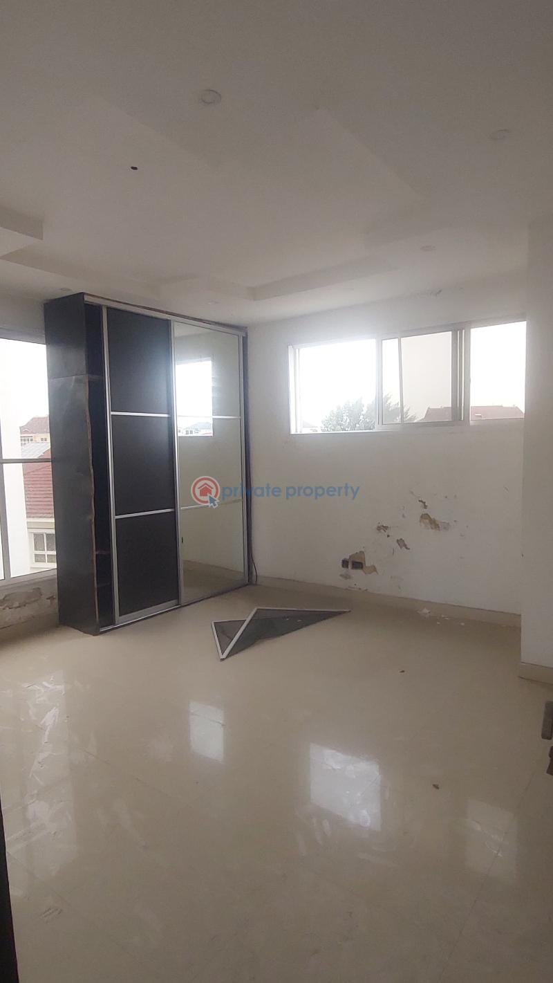 5 bedroom semi detached duplex in the address estate osapa london, beside victory park estate - 11 5 bedroom Semi detached Duplex For Sale The Address Estate Close To Circle Mall Osapa London Osapa London Lekki Lagos - 11
