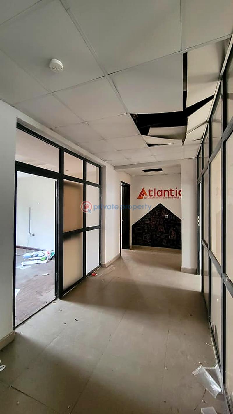 5 bedroom Semi detached Duplex For Rent Or Families Looking For A Spacious Residence In Victoria Isl Victoria Island Lagos - 2
