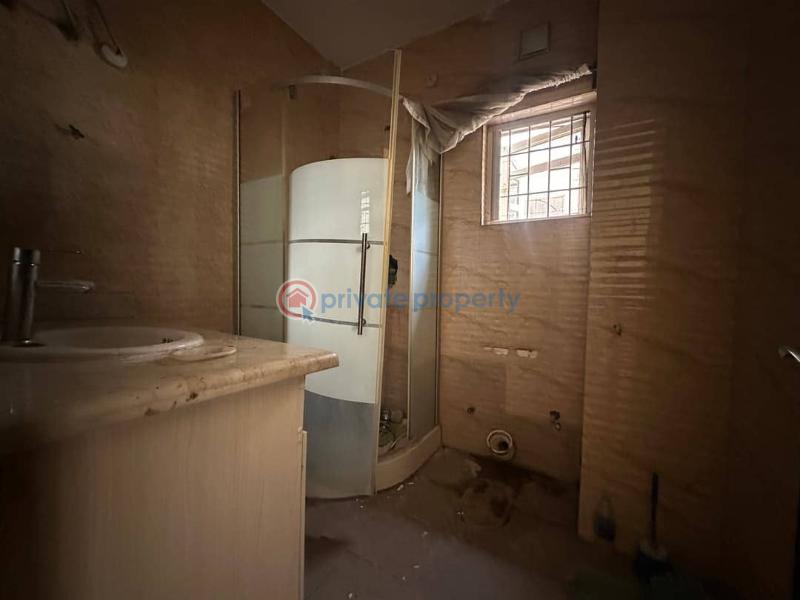 5 bedroom Office For Rent Off Admiralty Lekki Phase 1 Lagos - 0