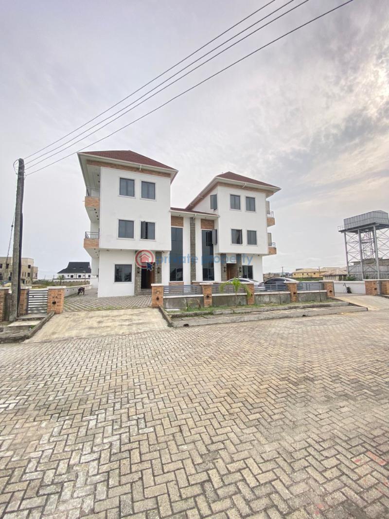 5 bedroom Semi detached Duplex For Sale Ikota Lekki Lagos - 3
