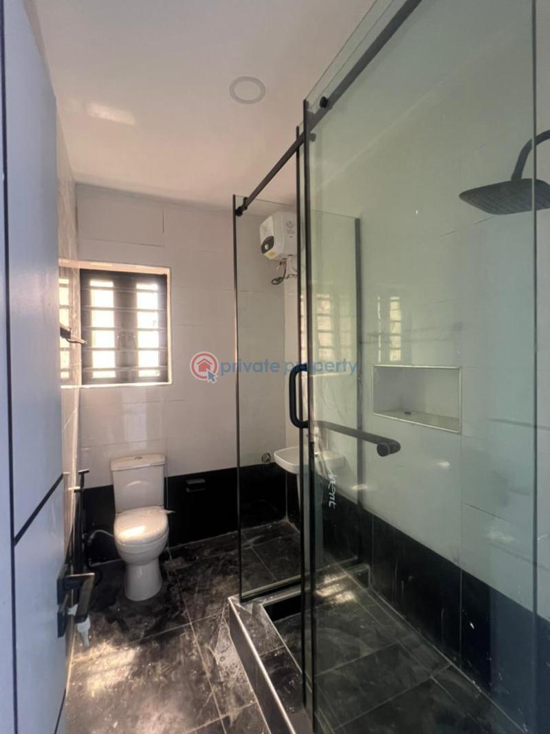 5 bedroom Semi detached Duplex For Sale Magodo Gra Phrase 1 Magodo GRA Phase 1 Ojodu Lagos - 3