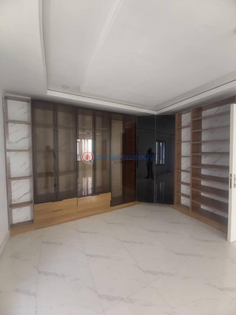 5 bedroom semi detached duplex with bq and a home office at parkview estate, ikoyi. - 2 5 bedroom Detached Duplex For Sale Parkview Estate Ikoyi Lagos - 2