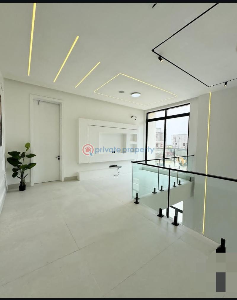 5 bedroom Semi detached Duplex For Sale Lekki Phase 1 Lagos - 3