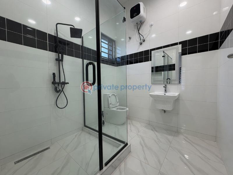 5 bedroom Semi detached Duplex For Sale Regal Court 2 Ikeja GRA Lagos - 3