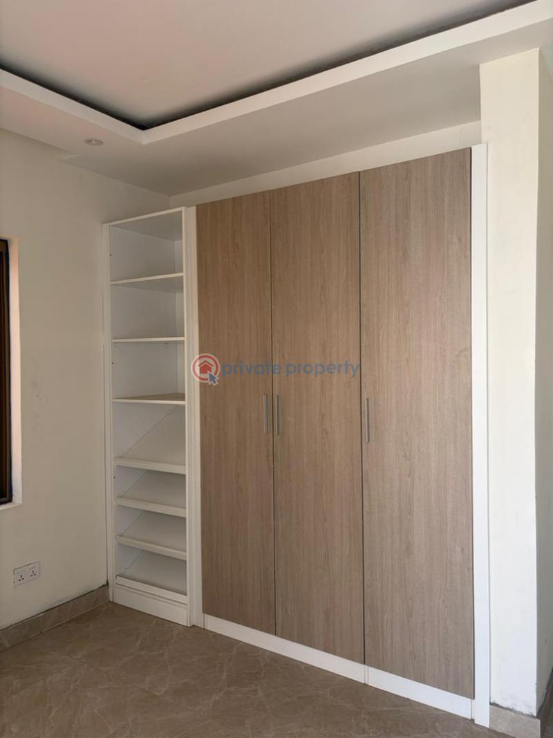 5 bedroom Semi detached Duplex For Sale Banana Island Ikoyi Lagos - 2