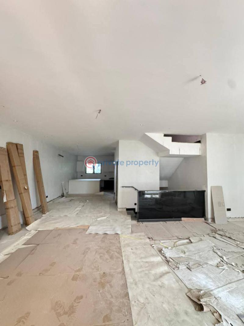 5 bedroom Semi detached Duplex For Sale Banana Island Ikoyi Lagos - 4