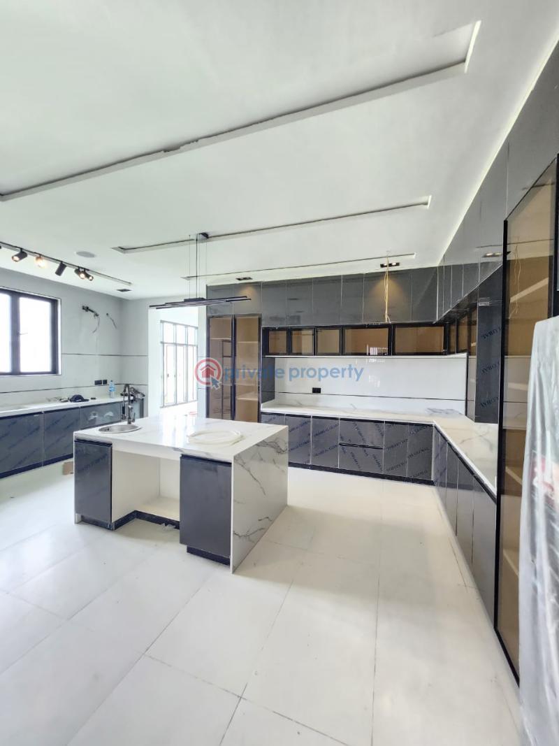 5 bedroom Detached Duplex For Sale Cowrie Creek Estate, Lekki Ikate Elegushi Lekki Lagos - 13
