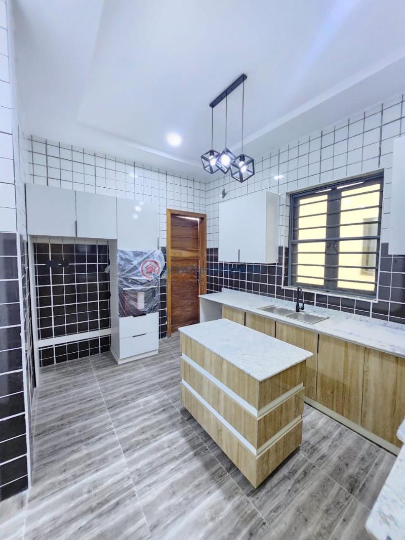 5 bedroom Semi detached Duplex For Sale Ajah Lagos - 14