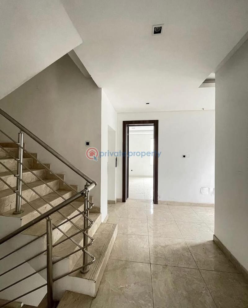 5-bedroom semi-detached duplex with swimming pool - 10 5 bedroom Semi detached Duplex For Sale Old Ikoyi Lagos - 10