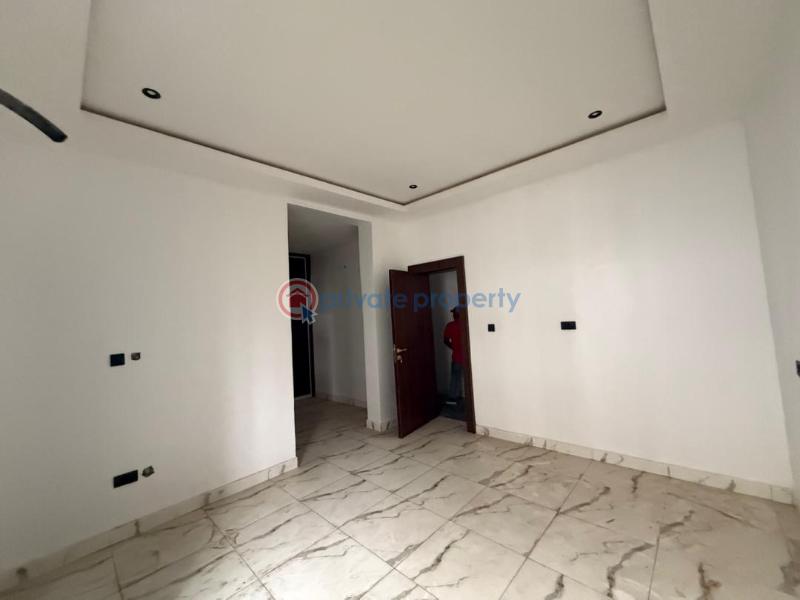 5 bedroom House For Sale Wuye Abuja Phase 2  - 3