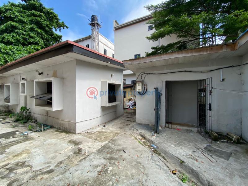 5-bedroom semi-detached house - 2 5 bedroom Office For Rent Lekki Phase 1 Lagos - 2