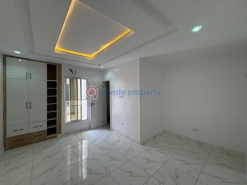 5 bedroom Semi detached Duplex For Sale Chevron Drive Lekki Lagos - 1
