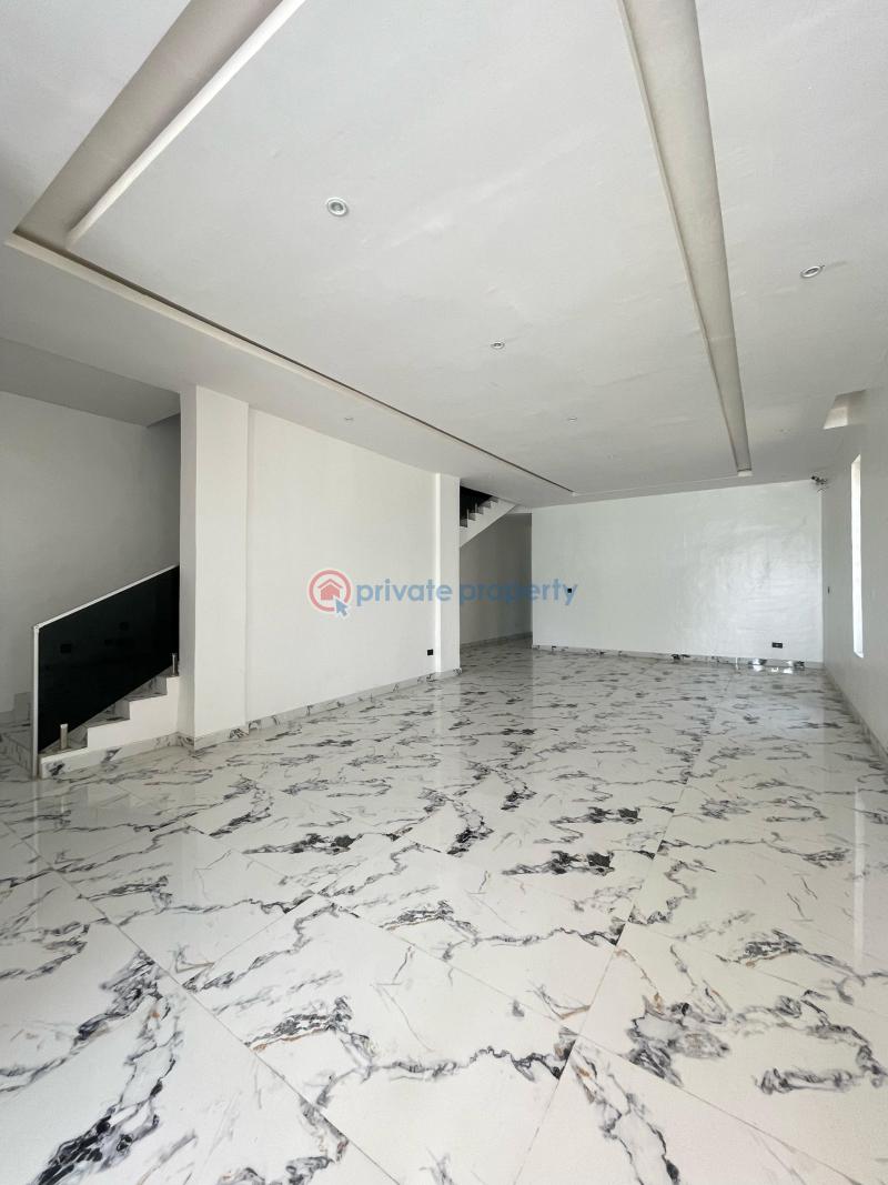 5 bedroom Detached Duplex For Sale Lekki County Lekki Expressway Lagos - 1