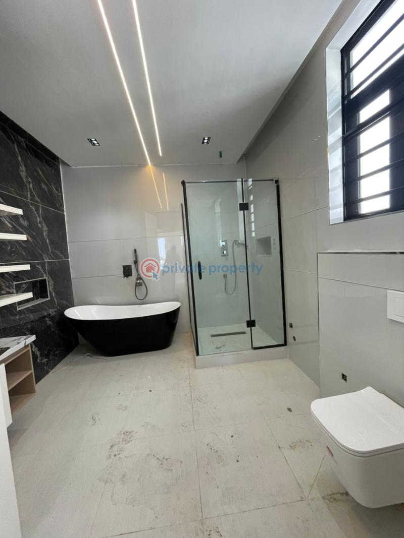 5 bedroom Semi detached Duplex For Sale Lekki Phase 1 Lagos - 5