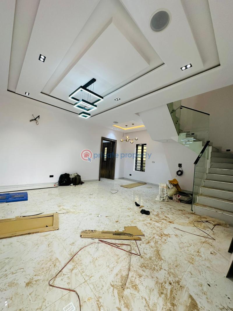 5 bedroom Semi detached Duplex For Sale Magodo Phase 2 Magodo Isheri Ikeja Lagos - 12