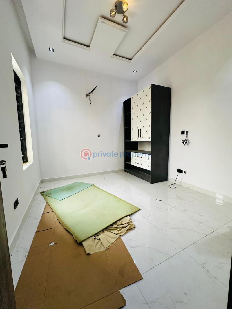 5 bedroom Semi detached Duplex For Sale Magodo Phase 2 Magodo Isheri Ikeja Lagos - 6