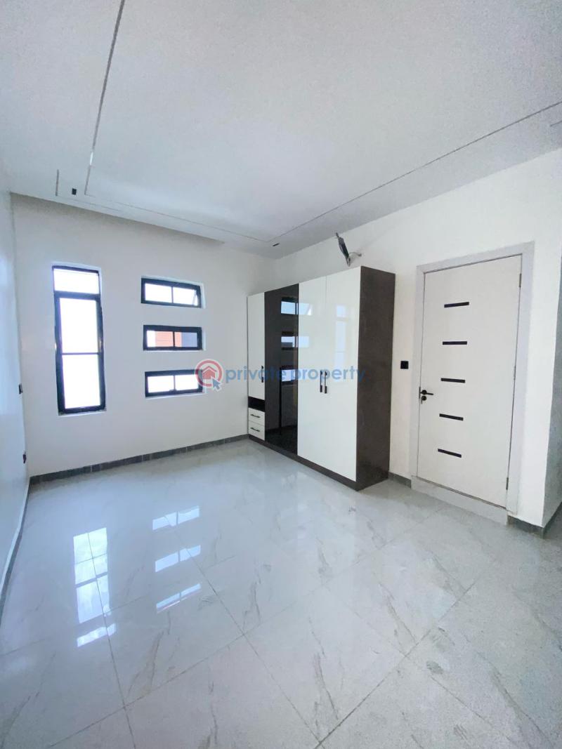 5 bedroom semidetached duplex on two floor with pool, bq  and anteroom - 11 5 bedroom Semi detached Duplex For Sale Osapa Lekki Lagos - 11