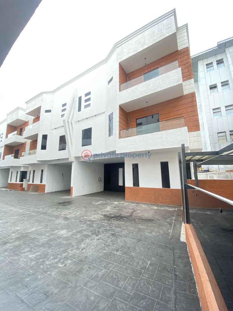 5 bedroom semidetached duplex on two floor with pool, bq  and anteroom - 17 5 bedroom Semi detached Duplex For Sale Osapa Lekki Lagos - 17