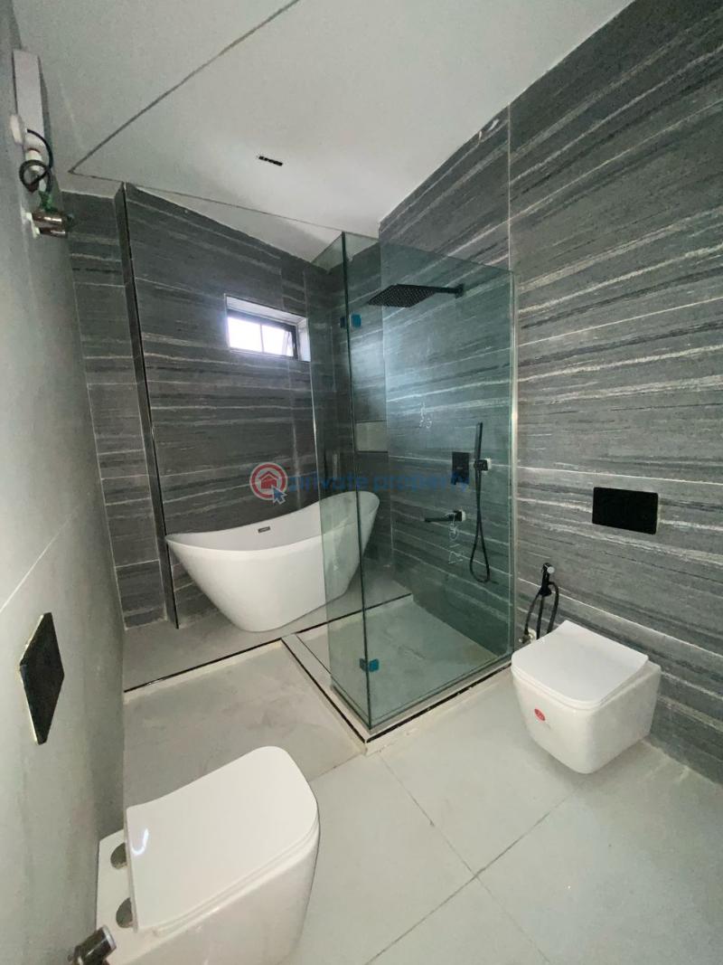 5 bedroom semidetached duplex on two floor with pool, bq  and anteroom - 8 5 bedroom Semi detached Duplex For Sale Osapa Lekki Lagos - 8