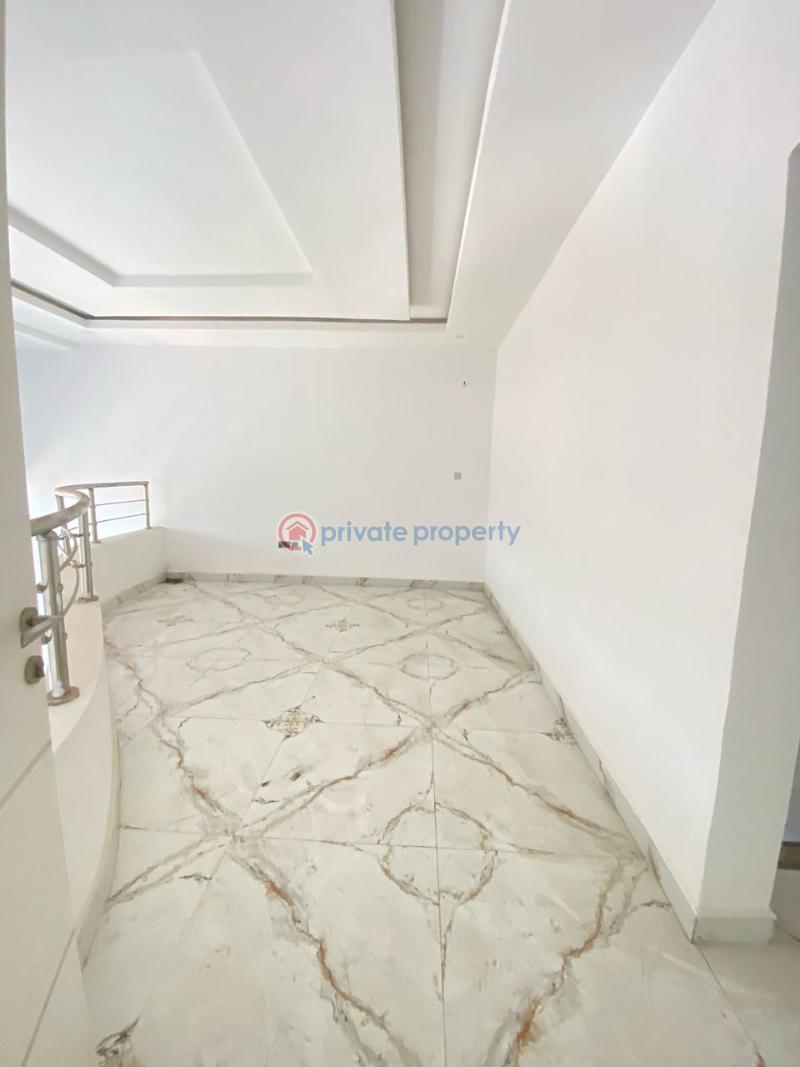 5 bedroom House For Sale Orchid Road,lekki Lagos Lekki Phase 1 Lagos - 9