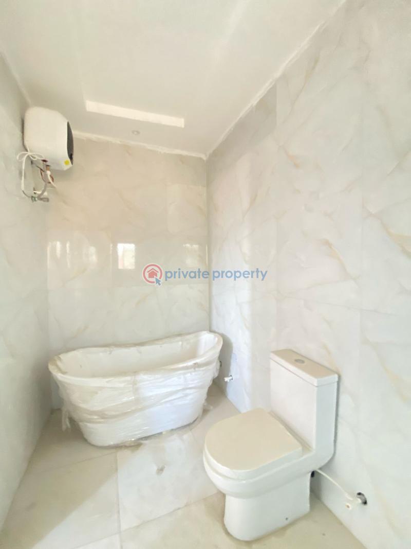 5 bedroom House For Sale Orchid Road,lekki Lagos Lekki Phase 1 Lagos - 8