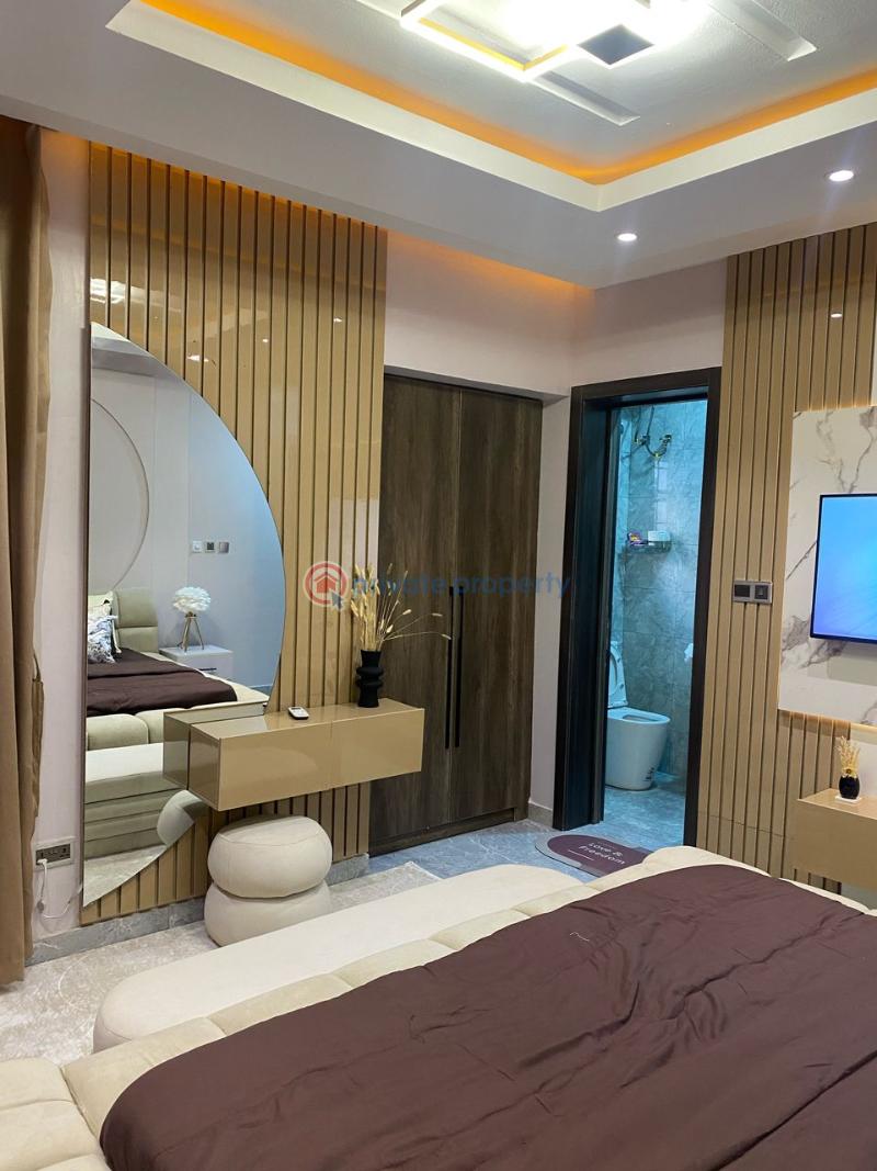 5 bedroom shortlet in ago palaca - 8 5 bedroom Flat & Apartment Short let Ago Palace Isolo Lagos - 8