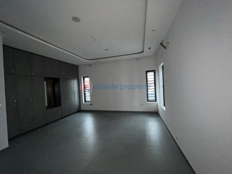 5 bedroom Detached Duplex For Sale Pinewood Estate, Off Freedom Way Ikoyi Lagos - 11