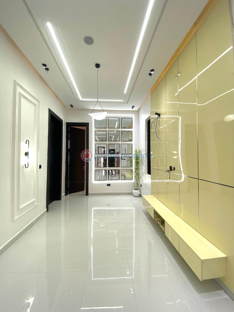 5 bedroom Detached Duplex For Sale Chevron Drive Lekki Lagos - 3