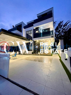 5 bedroom Detached Duplex For Sale Ikota Lekki Lagos - 0