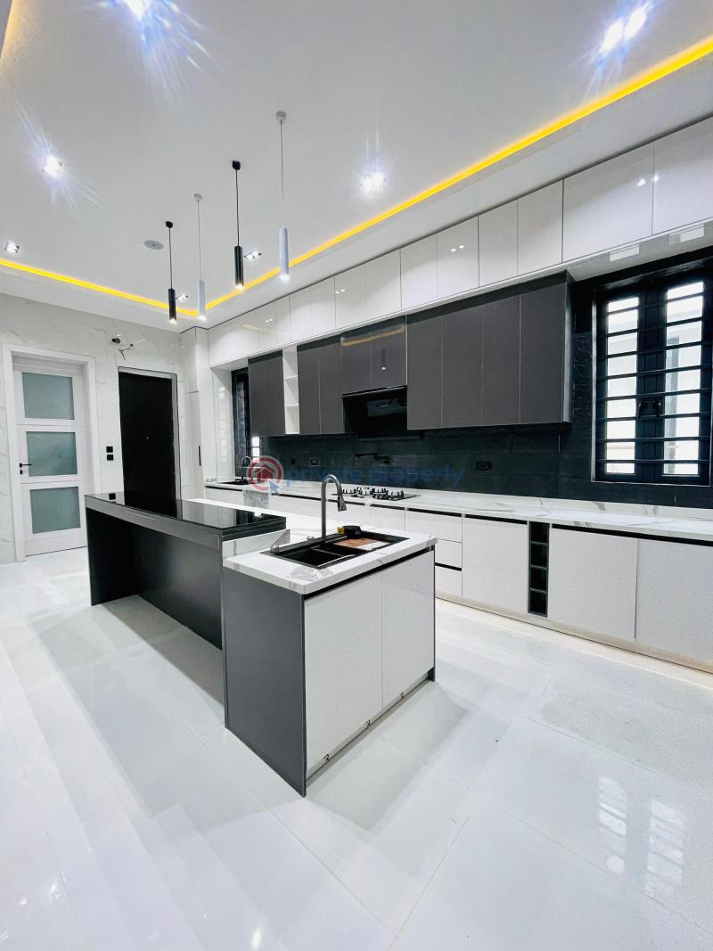 5 bedroom Detached Duplex For Sale Ikota Lekki Lagos - 5
