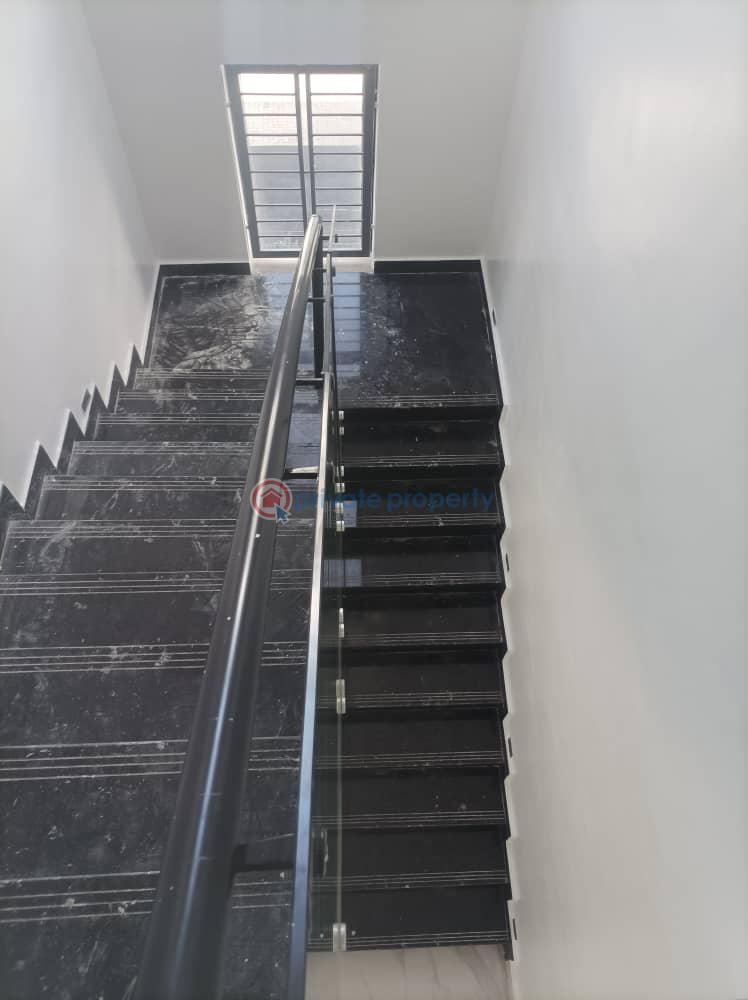 5 bedroom Duplex For Rent Admiralty Way Lekki Phase 1 Lagos - 3