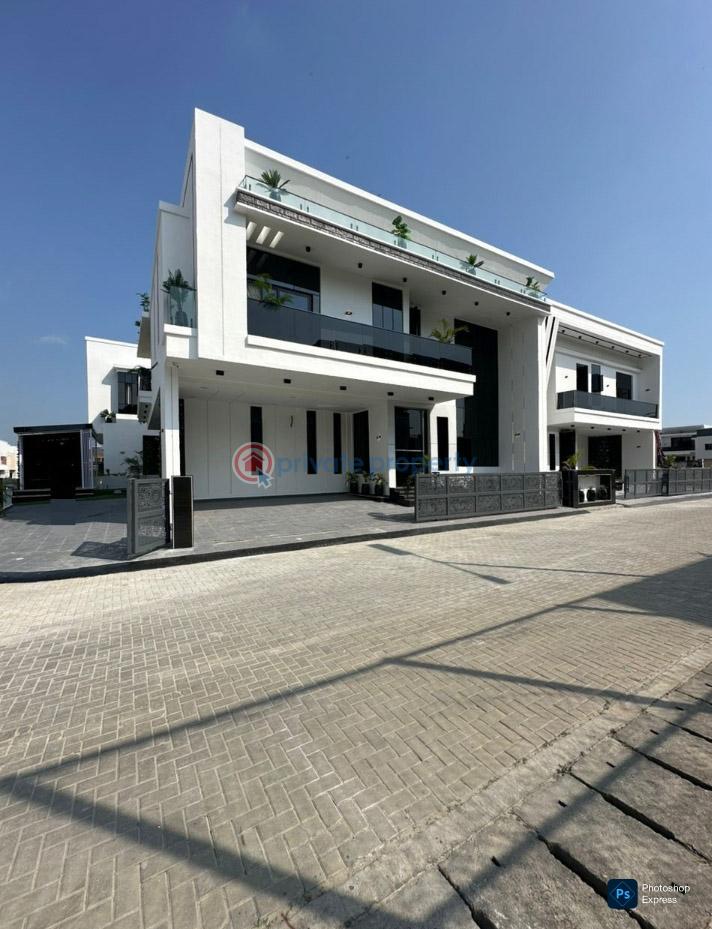 5 bedroom Detached Duplex For Sale Chevron Drive Lekki Lagos - 0