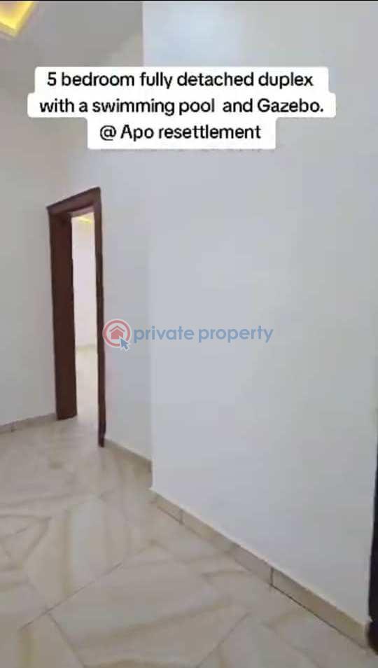 5 bedroom Terraced Duplex For Sale Apo Abuja Phase 2  - 3