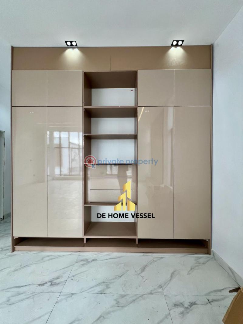 5 bedroom Duplex For Sale Chevron Drive Lekki Lagos - 3