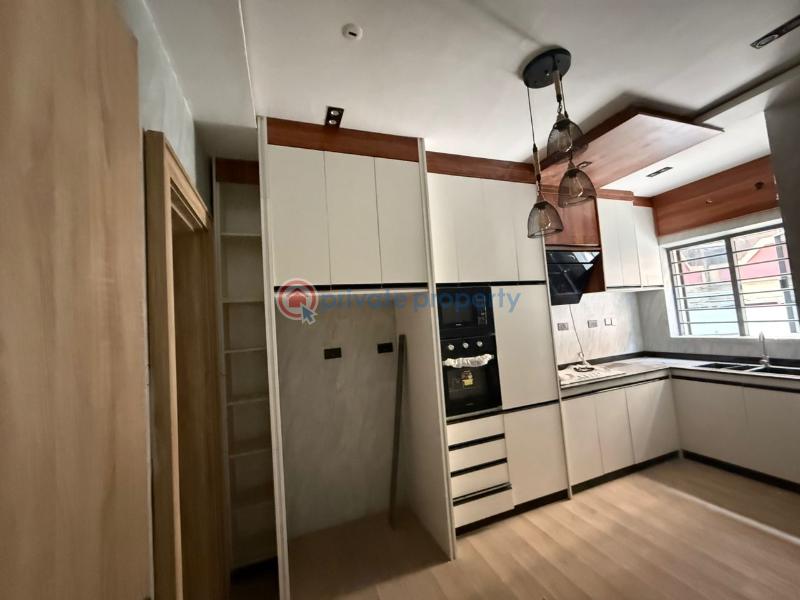 5 bedroom Terrace For Sale Wuse Abuja Phase 1  - 5