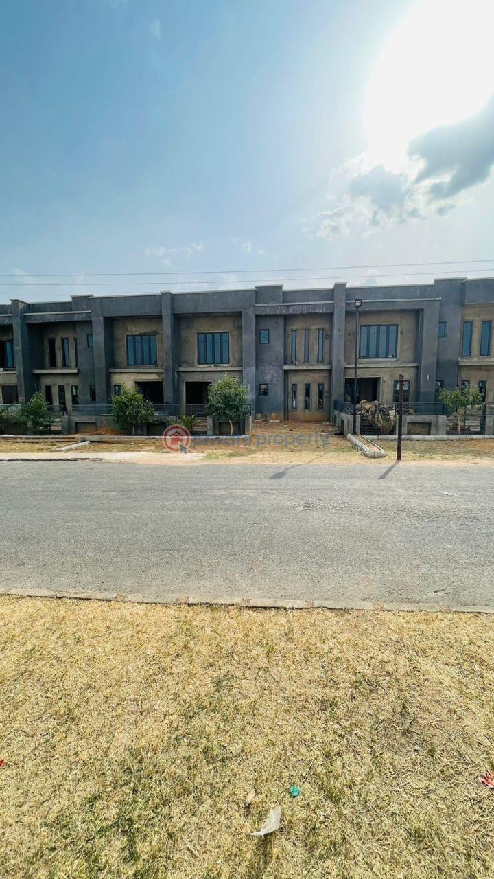 5 bedroom Terrace For Sale Lugbe Abuja Phase 4  - 1