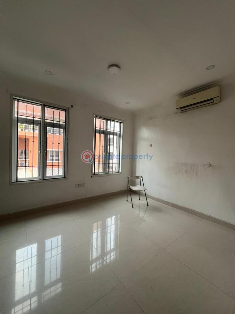 5 bedroom Terraced Duplex For Rent Banana Island Ikoyi Lagos - 3