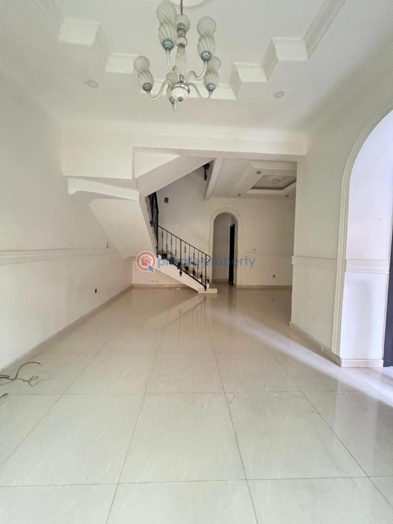5 bedroom Terraced Duplex For Rent Banana Island Ikoyi Lagos - 7