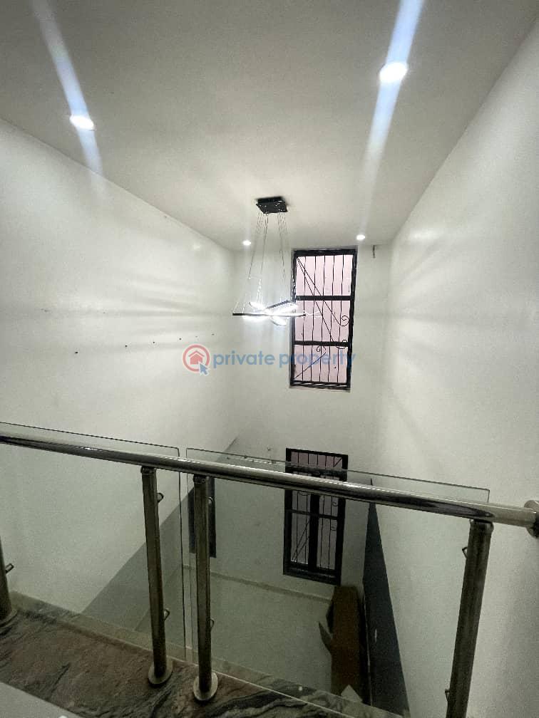 5 bedroom Terraced Duplex For Rent Guzape District Guzape Abuja Phase 1  - 10