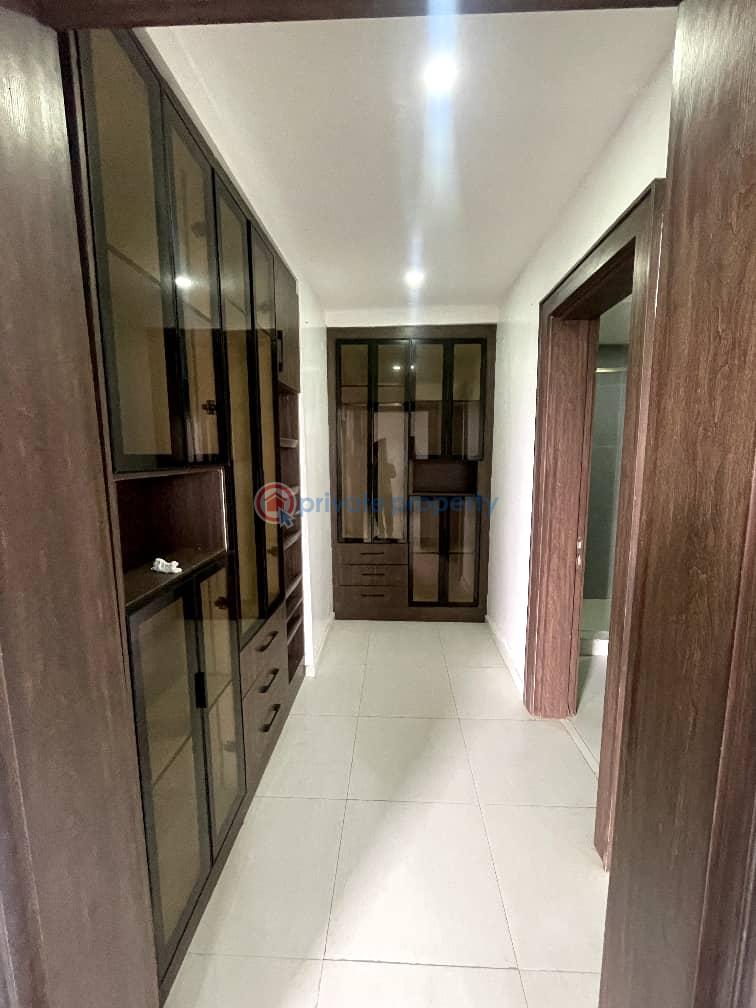 5 bedroom Terraced Duplex For Rent Guzape District Guzape Abuja Phase 1  - 4