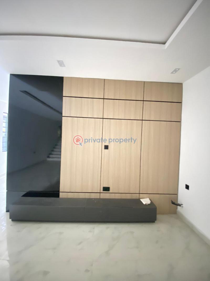 5 bedroom Terraced Duplex For Sale Ologolo Lekki Lagos - 8