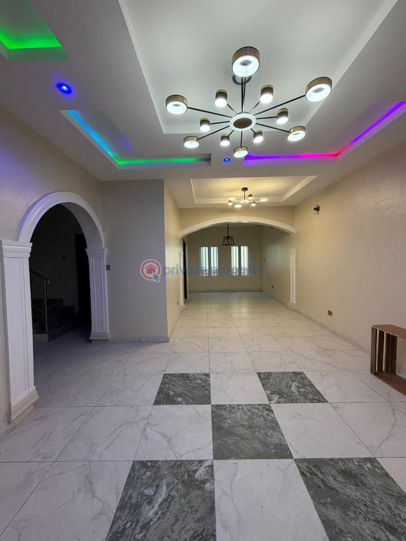 5 bedroom Terraced Duplex For Rent Lekki Phase 1 Lagos - 2