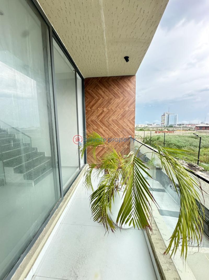5 bedroom Terraced Duplex For Sale Lekki Phase 1 Lagos - 2