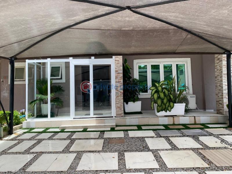 5 bedroom House For Sale Ikate Right Lekki Lagos - 1